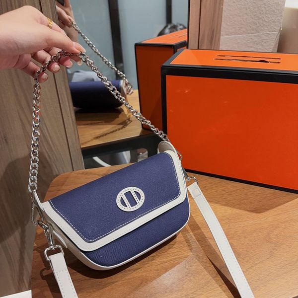 classic designer womens h chain woc bag canvas patchwork leather flap handbag trapezoid diagonal straddle shoulder bag
classic designer womens h chain woc bag canvas patchwork leather flap handbag trapezoid diagonal straddle shoulder bag