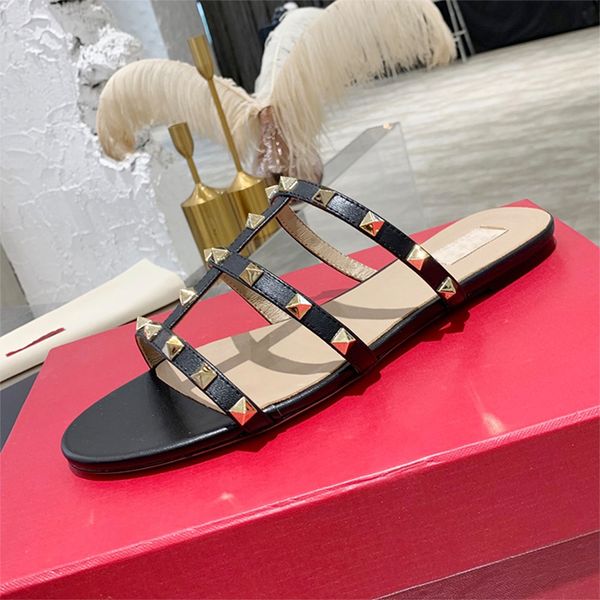 brand summer women's flat summer sandals with rivets flat beach leather classic open toe beach sandals 35-44, Black
brand summer women's flat summer sandals with rivets flat beach leather classic open toe beach sandals 35-44, Black