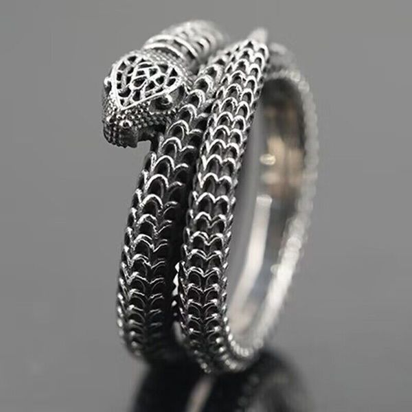 designer silver letter band rings chain pattern ring bague for mens womens lady party wedding gift jewelry
designer silver letter band rings chain pattern ring bague for mens womens lady party wedding gift jewelry