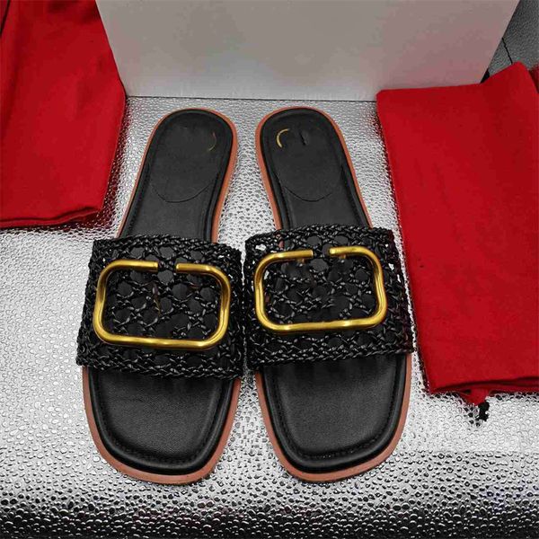 2023 classic slippers slide brand designers valentinosity fashion leisure sandal women flat slippers summer classic flip flops ht011, Black
2023 classic slippers slide brand designers valentinosity fashion leisure sandal women flat slippers summer classic flip flops ht011, Black