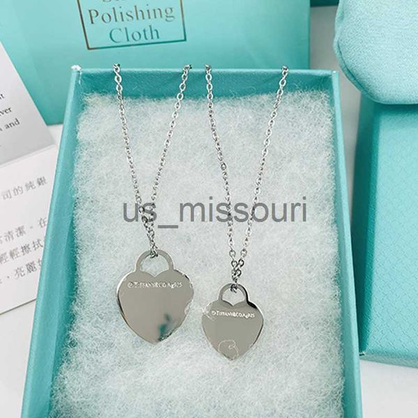 pendant necklaces luxury designer necklace womens new heart pendant stainless steel couple jewelry valentine gift for girlfriend accessories, Silver
pendant necklaces luxury designer necklace womens new heart pendant stainless steel couple jewelry valentine gift for girlfriend accessories, Silver