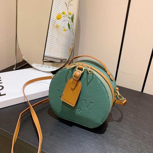 fashion round cake pu women shoulder bag luxury designer tote handbag classic womens skew bags camera bag wallet adjustable messenger bags
fashion round cake pu women shoulder bag luxury designer tote handbag classic womens skew bags camera bag wallet adjustable messenger bags