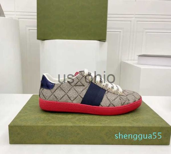 dress shoes 2023 designer casual shoes mens loafers sneaker leather women ace bee size 3548 us514 j230612, Black
dress shoes 2023 designer casual shoes mens loafers sneaker leather women ace bee size 3548 us514 j230612, Black