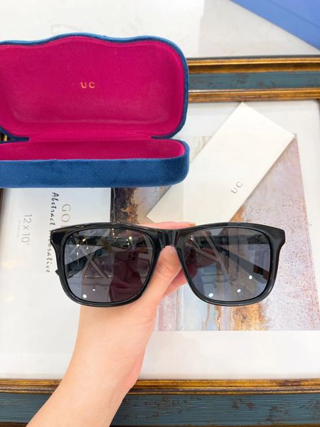 men's and women's metal sunglasses new fashion classic style gold plated box retro design outdoor classic style with box, White;black
men's and women's metal sunglasses new fashion classic style gold plated box retro design outdoor classic style with box, White;black