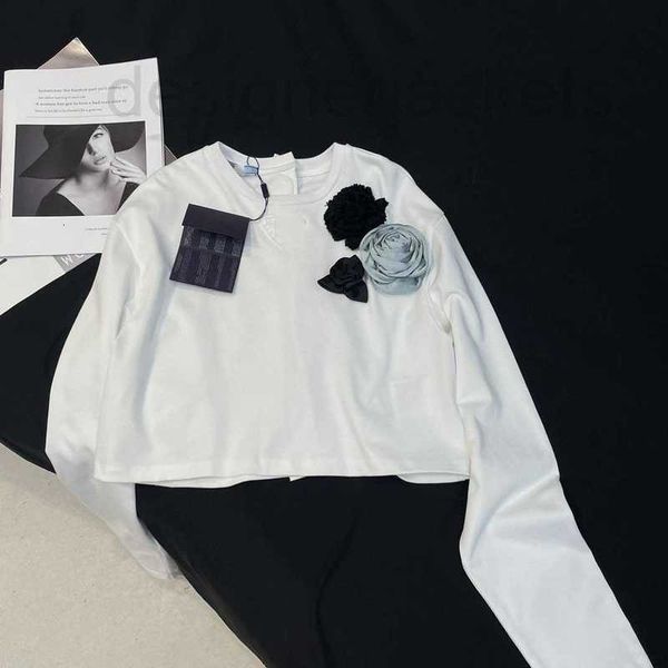 women's t-shirt designer 23 spring/summer new celebrity style temperament age reducing handmade 3d flower decoration loose fit pure cot, White
women's t-shirt designer 23 spring/summer new celebrity style temperament age reducing handmade 3d flower decoration loose fit pure cot, White