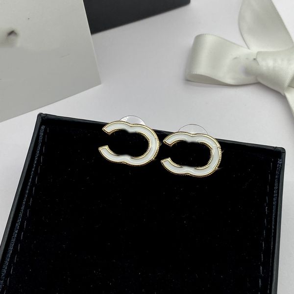 designer ccity earing jewelry for lady women c stud holiday party earring woman wedding engagement classic gold earrings high-quality 73, Golden;silver
designer ccity earing jewelry for lady women c stud holiday party earring woman wedding engagement classic gold earrings high-quality 73, Golden;silver