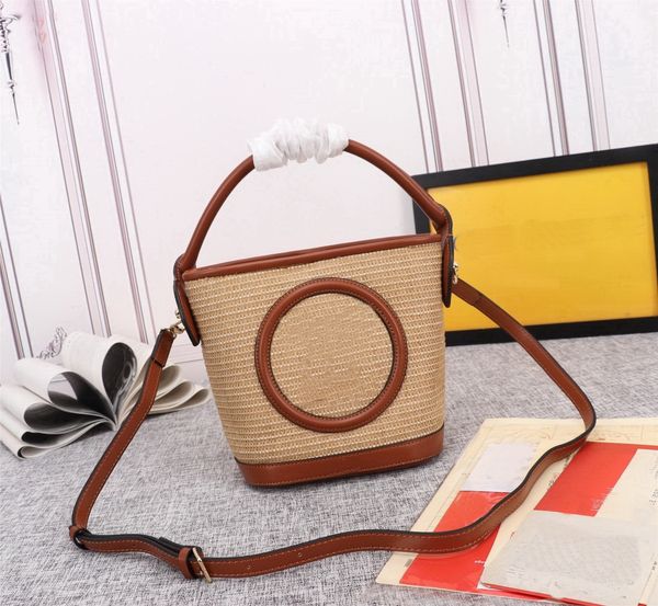 5a quality 2023 new braid handbag women white handbags shoulder bags crossbody soho bag disco messenger bags purse black cosmetic bag
5a quality 2023 new braid handbag women white handbags shoulder bags crossbody soho bag disco messenger bags purse black cosmetic bag
