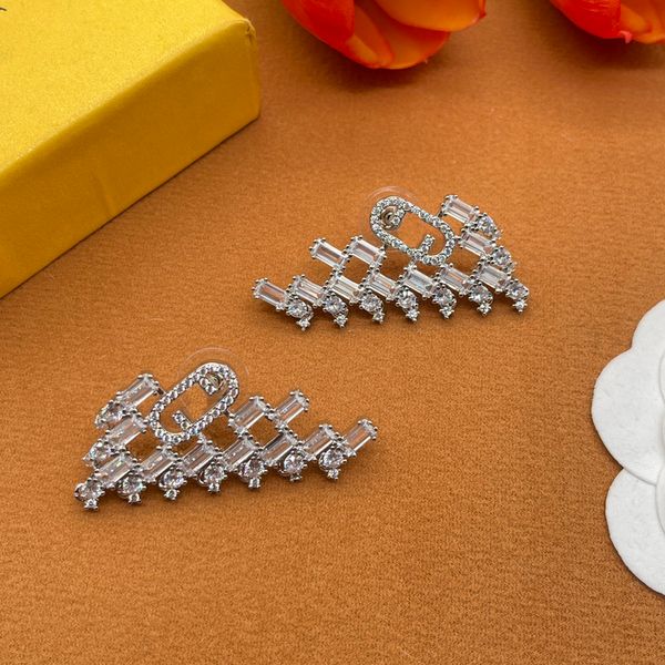 luxury designer f earrings small diamond tassel earring fashion womens wedding jewelry crystal good quality festival party, Golden;silver
luxury designer f earrings small diamond tassel earring fashion womens wedding jewelry crystal good quality festival party, Golden;silver
