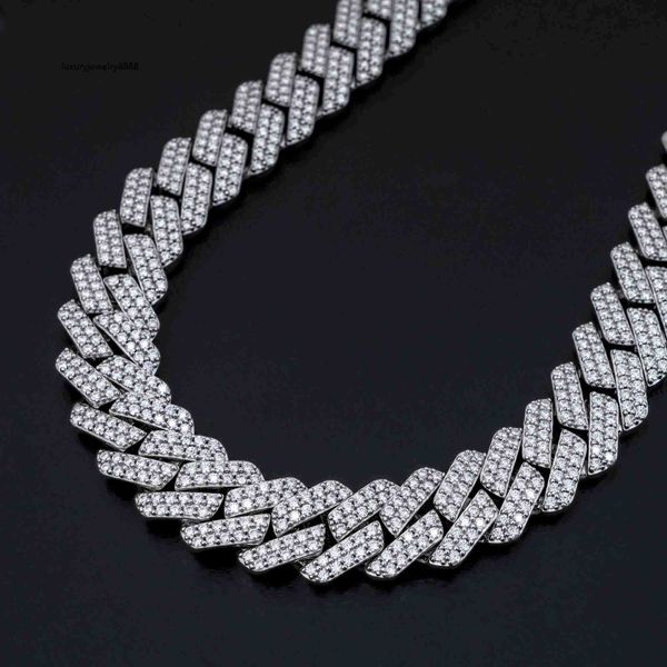 2023 fashionable 925 sterling silver hip hop diamond jewelry fine moissanite necklace 925 sterling silver cuban chain
2023 fashionable 925 sterling silver hip hop diamond jewelry fine moissanite necklace 925 sterling silver cuban chain
