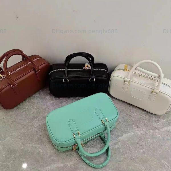 fashion cosmetic bags handbags totes original designers women cross body shoulder bags true leather luxuries new items evening bags hand clu
fashion cosmetic bags handbags totes original designers women cross body shoulder bags true leather luxuries new items evening bags hand clu
