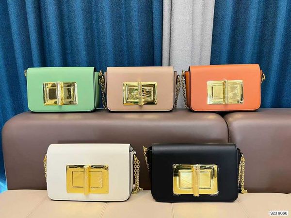 small square bag metal chain designer bag women shoulder bags luxury designers crossbody bags womens purse handbags wallets 220929
small square bag metal chain designer bag women shoulder bags luxury designers crossbody bags womens purse handbags wallets 220929
