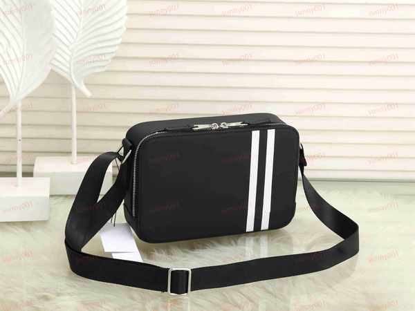 double zipper single shoulder crossbody bag designer white stripe camera bags luxury wide strap horizontal rectangular package
double zipper single shoulder crossbody bag designer white stripe camera bags luxury wide strap horizontal rectangular package