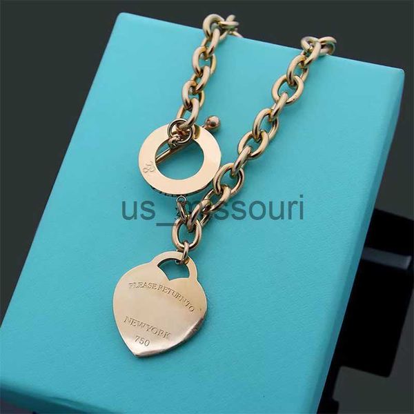 pendant necklaces 2023 new luxury love pendant necklace charm fashion men's and women's necklaces highquality stainless steel desi, Silver
pendant necklaces 2023 new luxury love pendant necklace charm fashion men's and women's necklaces highquality stainless steel desi, Silver