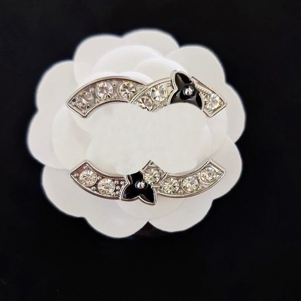 zp womens love brooch designer pearl brooch romantic girl diamond pins brooch gold exquisite design spring jewelry gift wedding party, Gray
zp womens love brooch designer pearl brooch romantic girl diamond pins brooch gold exquisite design spring jewelry gift wedding party, Gray