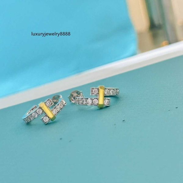luxury brand designer charm earrings brand designer s925 sterling silver full crystal round circle small loop earrings for women jewelry wit, Golden
luxury brand designer charm earrings brand designer s925 sterling silver full crystal round circle small loop earrings for women jewelry wit, Golden