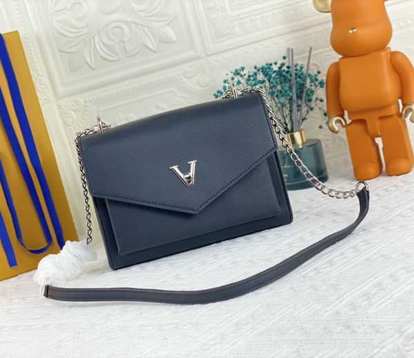 fashion designers women handbags shoulder bags luxurys lady crossbody classic flowers leather messenger purses chains marelle totes m51419
fashion designers women handbags shoulder bags luxurys lady crossbody classic flowers leather messenger purses chains marelle totes m51419