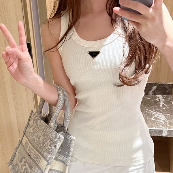 tank woman women crop tanks camis designer anagram-embroidered cotton-blend shorts skirts yoga suit two piece dress bra vest ladies solid v, White
tank woman women crop tanks camis designer anagram-embroidered cotton-blend shorts skirts yoga suit two piece dress bra vest ladies solid v, White
