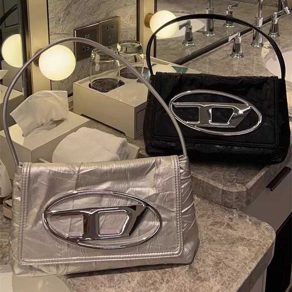 summer new spicy girl pleated bag large capacity one shoulder underarm bag small silver handbag tidal bag for women 80% online outlet store
summer new spicy girl pleated bag large capacity one shoulder underarm bag small silver handbag tidal bag for women 80% online outlet store