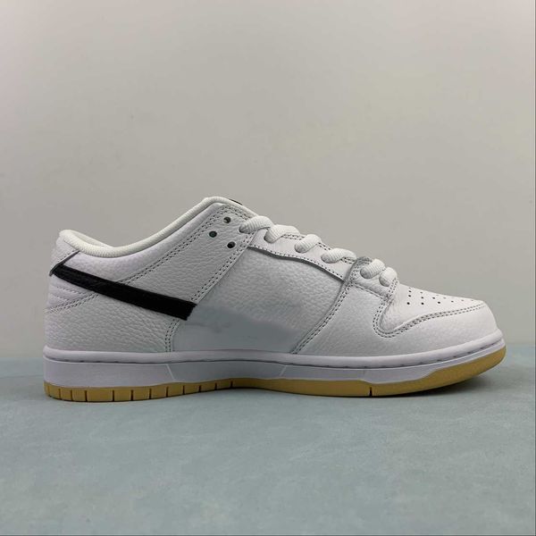 dunks low basketball designer shoes white gum sports sneakers with original box
dunks low basketball designer shoes white gum sports sneakers with original box