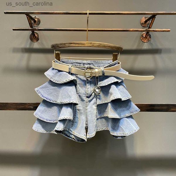denim shorts for womens 2023 summer new light blue high waist jeans puffy ruffle fashion denim shorts korean fashion chic jean, White;black
denim shorts for womens 2023 summer new light blue high waist jeans puffy ruffle fashion denim shorts korean fashion chic jean, White;black