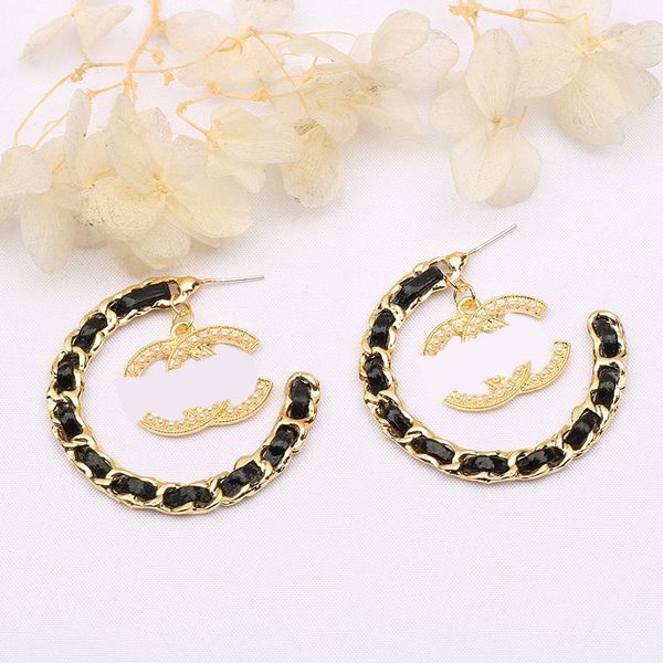 18k gold plated luxury designers earring stud famous women letter leather round earring letter wedding party gift jewerlry 20style, Golden;silver
18k gold plated luxury designers earring stud famous women letter leather round earring letter wedding party gift jewerlry 20style, Golden;silver
