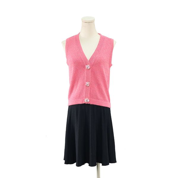 602 l 2023 summer sweaters women's cardigan sweater pink striped v neck short sleeve brand same style women's yue, White;black
602 l 2023 summer sweaters women's cardigan sweater pink striped v neck short sleeve brand same style women's yue, White;black