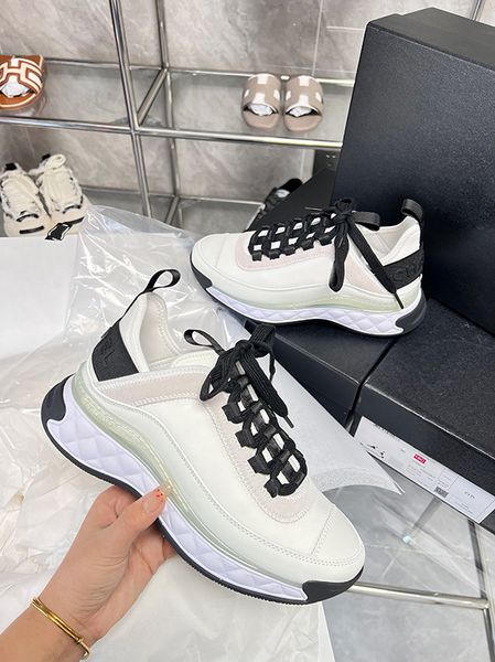 women luxury sneakers leather flat trainers black mesh lace-up casual shoes outdoor runner trainers men sport shoes size 34-42 with box
women luxury sneakers leather flat trainers black mesh lace-up casual shoes outdoor runner trainers men sport shoes size 34-42 with box