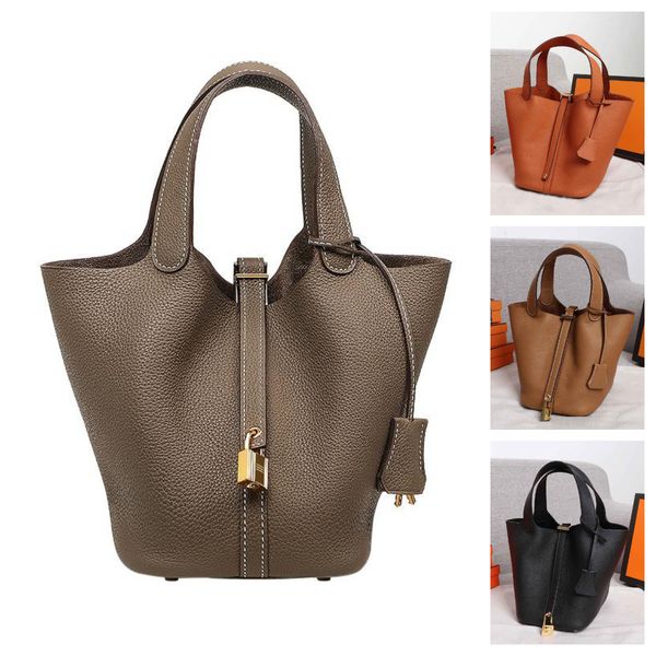 genuine leather handbags womens tote crossbody bags luxury designer fashionable large capacity bucket bag shoulder bags
genuine leather handbags womens tote crossbody bags luxury designer fashionable large capacity bucket bag shoulder bags