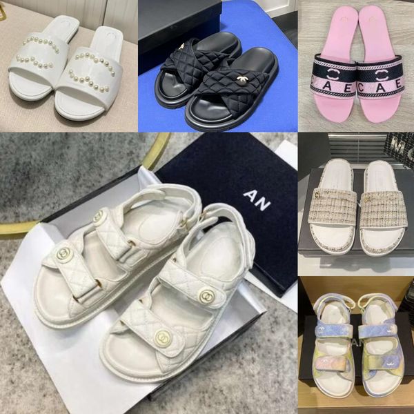 designer sandals slippers cowhide flat shoes women casual outdoor luxury women's versatile flat bottomed comfortable beach
designer sandals slippers cowhide flat shoes women casual outdoor luxury women's versatile flat bottomed comfortable beach