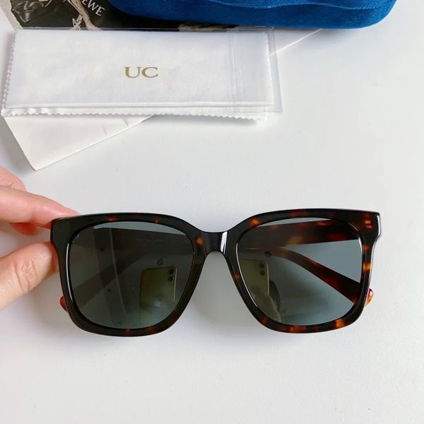 2023 new classic polarized sunglasses female designer 2023 luxury brand alloy metal hd tempered glass lens vintage sunglasses uv400, White;black
2023 new classic polarized sunglasses female designer 2023 luxury brand alloy metal hd tempered glass lens vintage sunglasses uv400, White;black