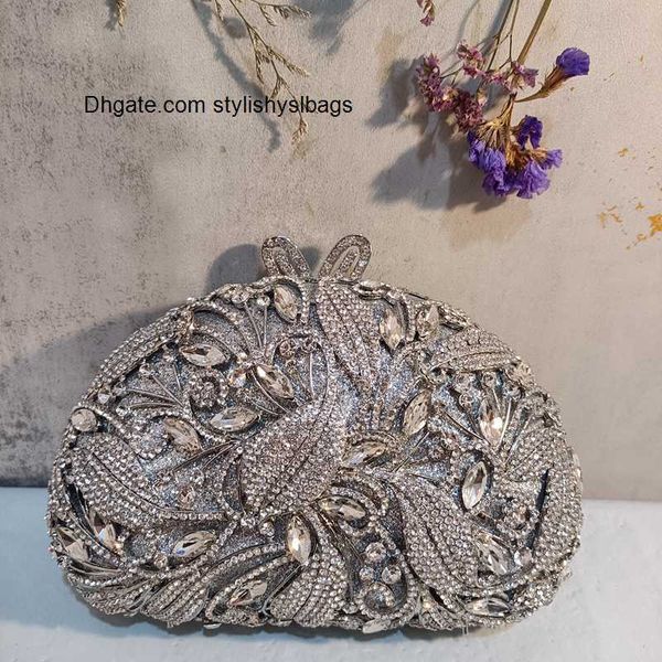 totes woman silver flower wedding bridal handbag hollow out crystal party clutch purse birthday dinner floral diamond gift evening bag
totes woman silver flower wedding bridal handbag hollow out crystal party clutch purse birthday dinner floral diamond gift evening bag