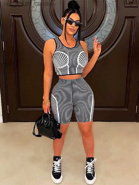 kliou striped print two piece set women fashion casual sleeveless o-neck skinny + high waist shorts female sporty clothing l230522, White;black
kliou striped print two piece set women fashion casual sleeveless o-neck skinny + high waist shorts female sporty clothing l230522, White;black