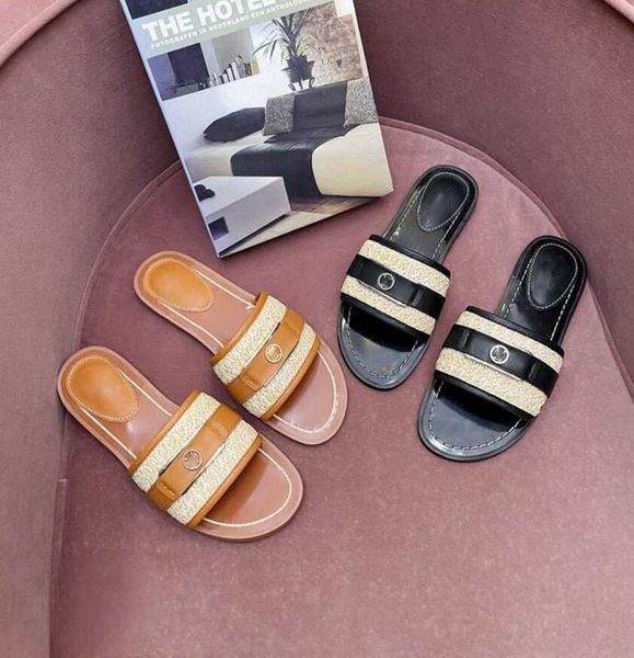 2023 lock it flat mule leather slippers women durable leather comfortable padded insole slides outdoor beach sandals with box, Black
2023 lock it flat mule leather slippers women durable leather comfortable padded insole slides outdoor beach sandals with box, Black