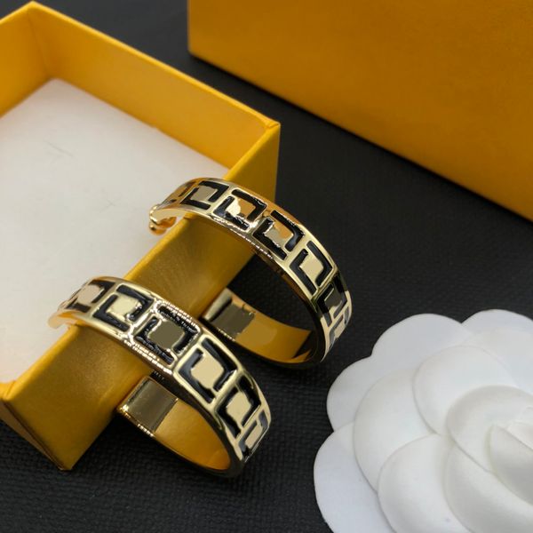 designer hoop earring designers earrings charm for women jewelry luxury stud fashion circle earring letter f studs love bracelet, Golden;silver
designer hoop earring designers earrings charm for women jewelry luxury stud fashion circle earring letter f studs love bracelet, Golden;silver