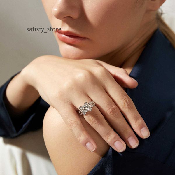 french tower luxury mosan diamond s925 silver ring european brand design charming women's ring classic wedding jewelry valentine's
french tower luxury mosan diamond s925 silver ring european brand design charming women's ring classic wedding jewelry valentine's