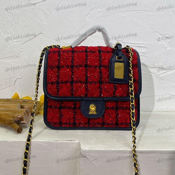 22k womens shoulder bag wool tweed diamond hardware metal metal c buckle matelasse chain crossbody bags vintage classic handle tote key bags
22k womens shoulder bag wool tweed diamond hardware metal metal c buckle matelasse chain crossbody bags vintage classic handle tote key bags
