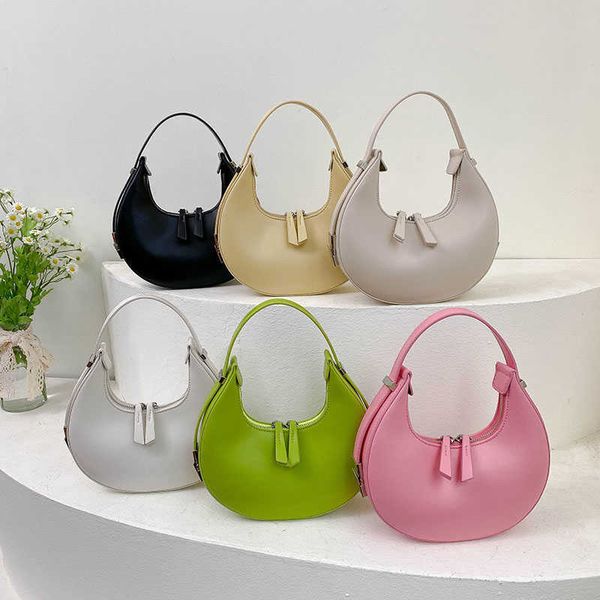 2022 bags women underarm purses crescent hobos clutch half moon shoulder famous brand ladies
2022 bags women underarm purses crescent hobos clutch half moon shoulder famous brand ladies