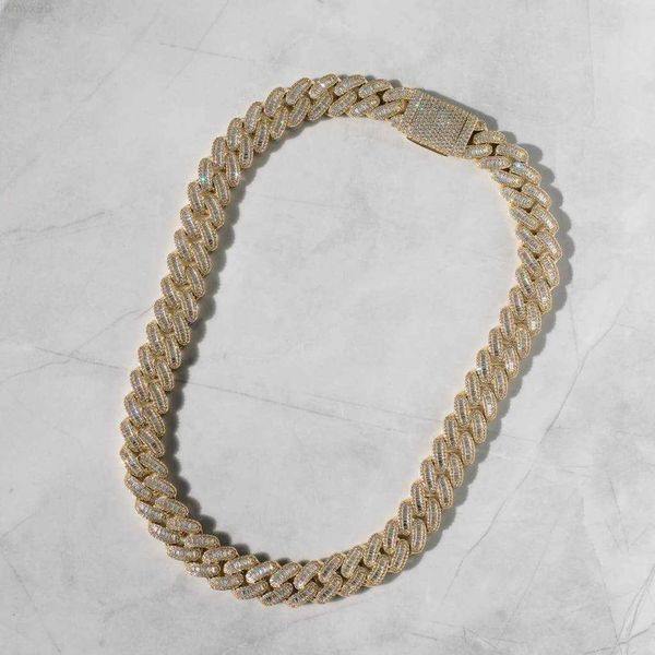 2023 shiny 18k gold plated 925 silver 15mm iced out moissanite baguette cuban link chain
2023 shiny 18k gold plated 925 silver 15mm iced out moissanite baguette cuban link chain