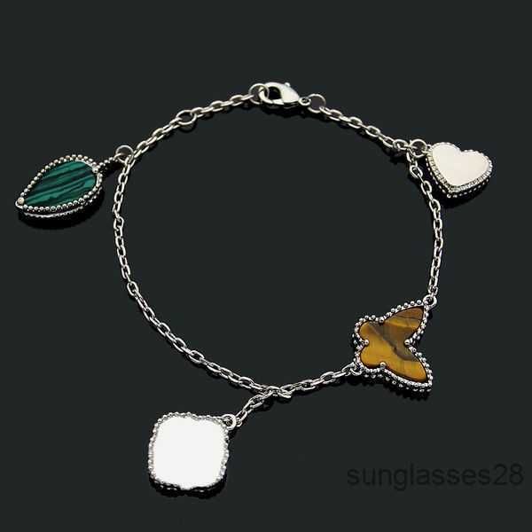 charm bracelets designer jewellery vc four leaf clover four-leaf flower full diamond buckle heart butterfly gold texture multifacetedabbxi1e, Black
charm bracelets designer jewellery vc four leaf clover four-leaf flower full diamond buckle heart butterfly gold texture multifacetedabbxi1e, Black