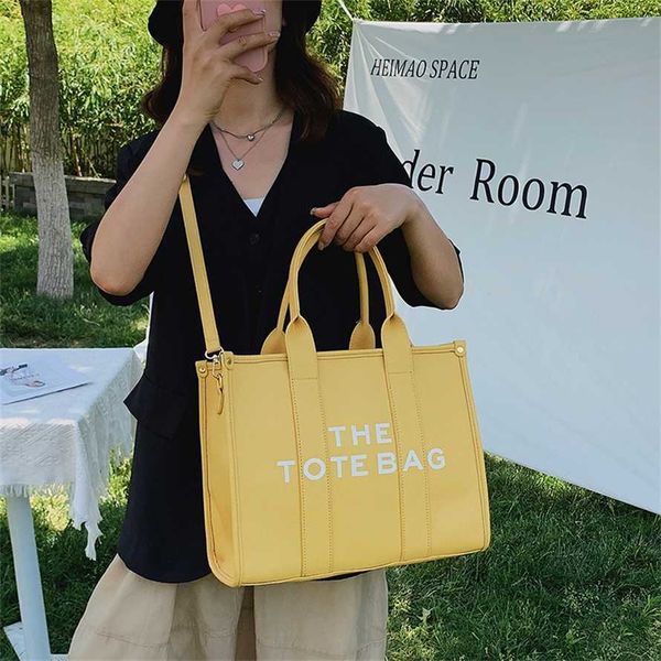 bags fashion foreign style high large capacity women's commuting tote bag generous fashion one-shoulder messenger bag 85% outlet wholes
bags fashion foreign style high large capacity women's commuting tote bag generous fashion one-shoulder messenger bag 85% outlet wholes