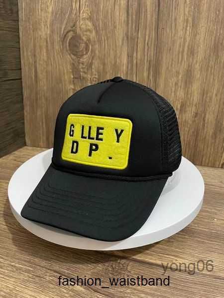 2023 ball caps gp graffiti hat casual lettering galleryes curved dept brim baseball cap mens womens letters printing hats 99, Blue;gray
2023 ball caps gp graffiti hat casual lettering galleryes curved dept brim baseball cap mens womens letters printing hats 99, Blue;gray