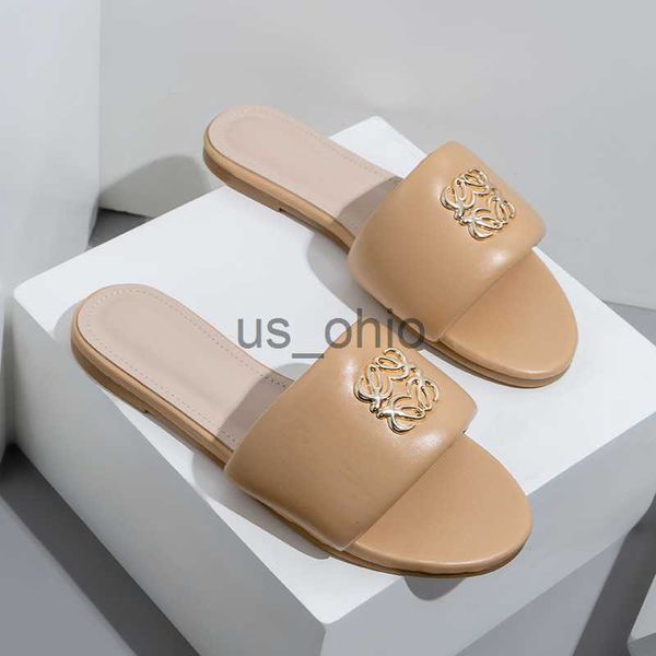 slippers fashion designer shoes metal buckle mules slippers beach flat sandals women j230612, Black
slippers fashion designer shoes metal buckle mules slippers beach flat sandals women j230612, Black