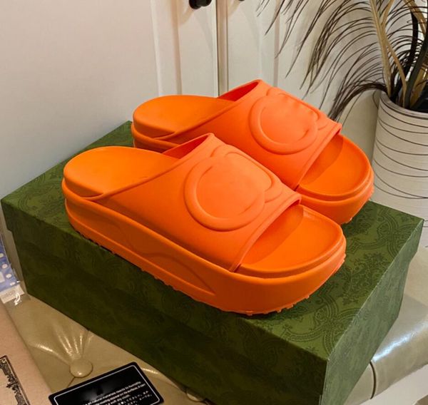 luxury designer embossed interlocking g slide slippers men women summer beach big head slides non slip sole platform sandals with box, Black
luxury designer embossed interlocking g slide slippers men women summer beach big head slides non slip sole platform sandals with box, Black