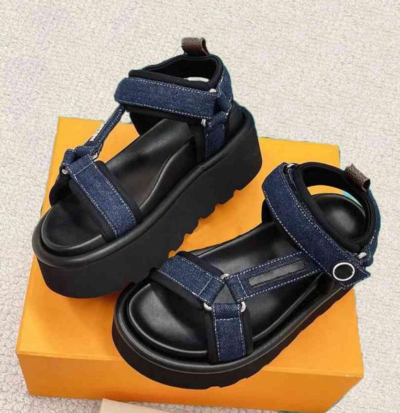 luxury pool pillow mules women sandals sunset flat comfort mules padded front strap slippers fashionable easy wear style slides size 35-41, Black
luxury pool pillow mules women sandals sunset flat comfort mules padded front strap slippers fashionable easy wear style slides size 35-41, Black