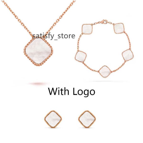4 vans leaf clover necklace designer luxury jewelry set pendant necklaces bracelet stud earrings gold silver mother of pearl green flower ne, Black
4 vans leaf clover necklace designer luxury jewelry set pendant necklaces bracelet stud earrings gold silver mother of pearl green flower ne, Black