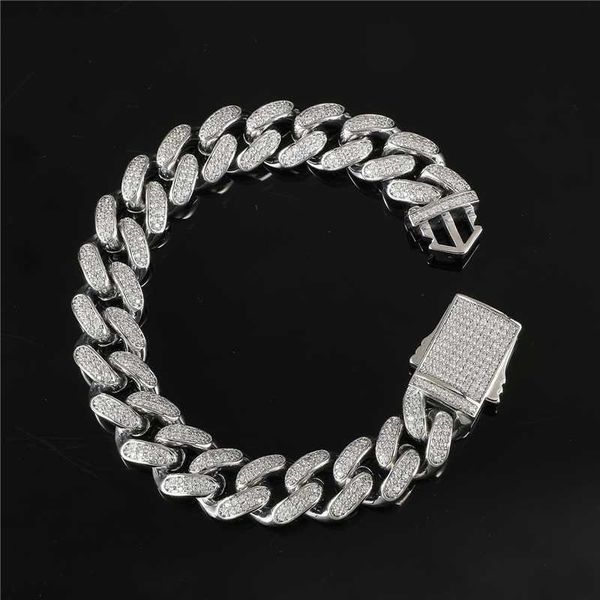 hip hop bracelet jewelry 14mm gold plated cuban link chain zircon diamond cuban link bracelet maimi iced out cuban bracelet, Silver
hip hop bracelet jewelry 14mm gold plated cuban link chain zircon diamond cuban link bracelet maimi iced out cuban bracelet, Silver