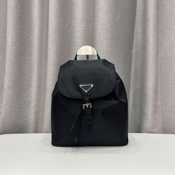 designer nylon backpack outdoor sports bag handbag fashion women's luxury schoolbag classic mini student bag network red the same recom
designer nylon backpack outdoor sports bag handbag fashion women's luxury schoolbag classic mini student bag network red the same recom