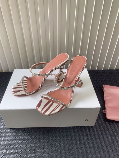 gilda 95 crystal iridescent sandals heel of horse-shoe thin line with open toe designer factory footwear with box, Black
gilda 95 crystal iridescent sandals heel of horse-shoe thin line with open toe designer factory footwear with box, Black