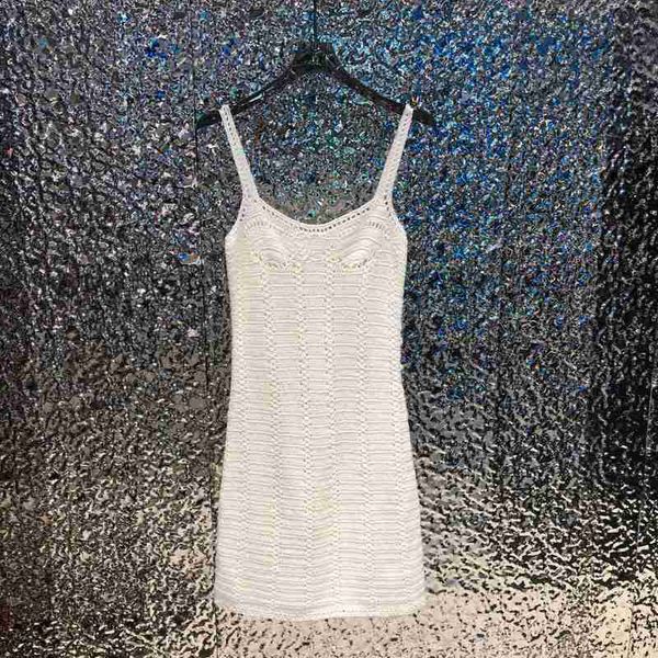 basic & casual dresses designer 2023 summer new style simple and fashionable jacquard triumphal arch hollow out strap dress nqli, Black;gray
basic & casual dresses designer 2023 summer new style simple and fashionable jacquard triumphal arch hollow out strap dress nqli, Black;gray
