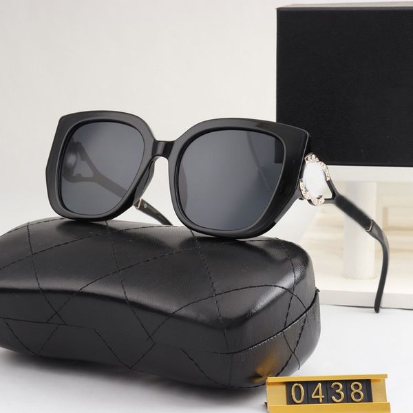 designer sunglasses women men sunglasses luxury fashion outdoor uv400 sun glasses classic eyewear goggles sports driving multiple style shad, White;black
designer sunglasses women men sunglasses luxury fashion outdoor uv400 sun glasses classic eyewear goggles sports driving multiple style shad, White;black
